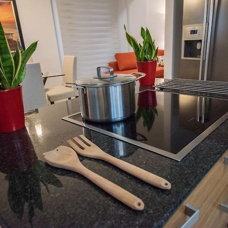 Skylight Megaron Apartment Larnaca Ngoại thất bức ảnh